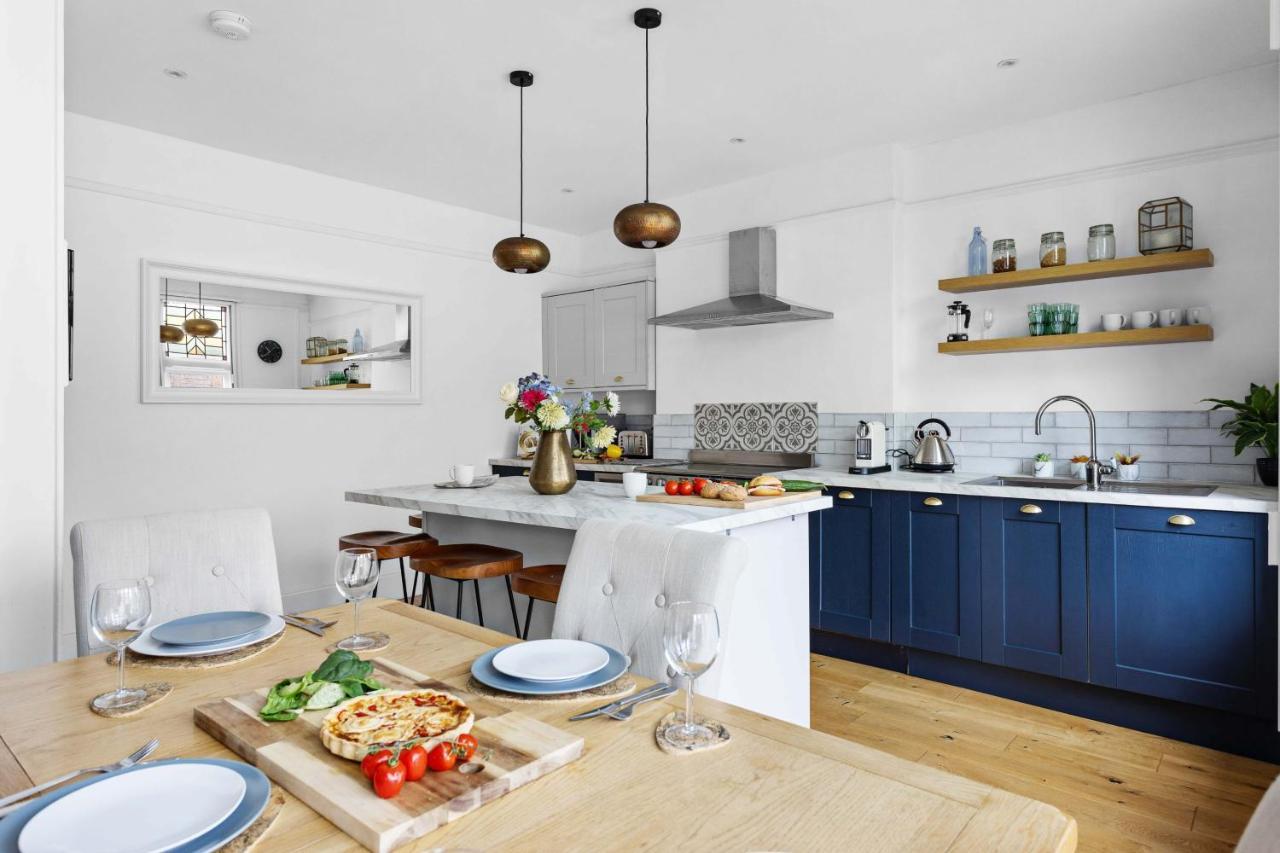 Flat 2 Fairfax Place - Modern Stylish Flat With Plenty Of Charm In Central ดาร์ตมัธ ภายนอก รูปภาพ