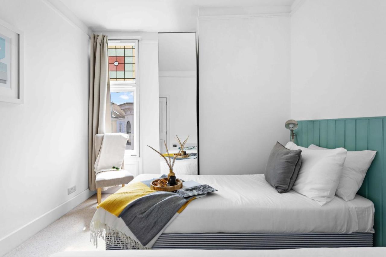 Flat 2 Fairfax Place - Modern Stylish Flat With Plenty Of Charm In Central ดาร์ตมัธ ภายนอก รูปภาพ